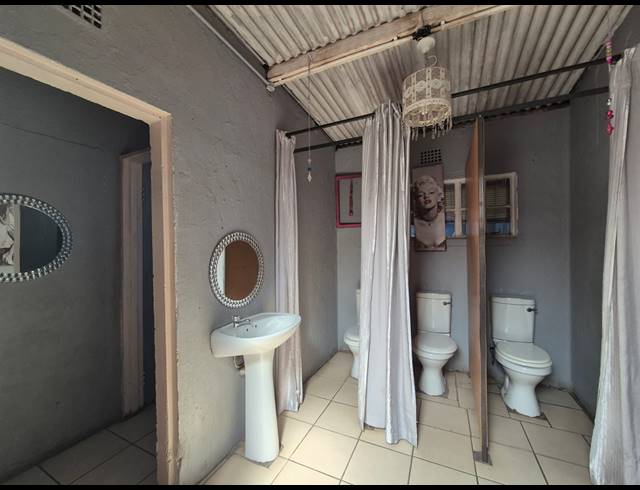717M² BUSINESS FOR SALE IN VANDERBIJLPARK SW 1